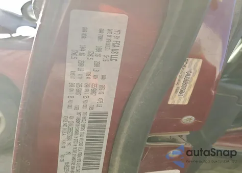 2016 Jeep Compass Sport z USA, uszkodzony, nr VIN 1C4NJDBB5GD756841